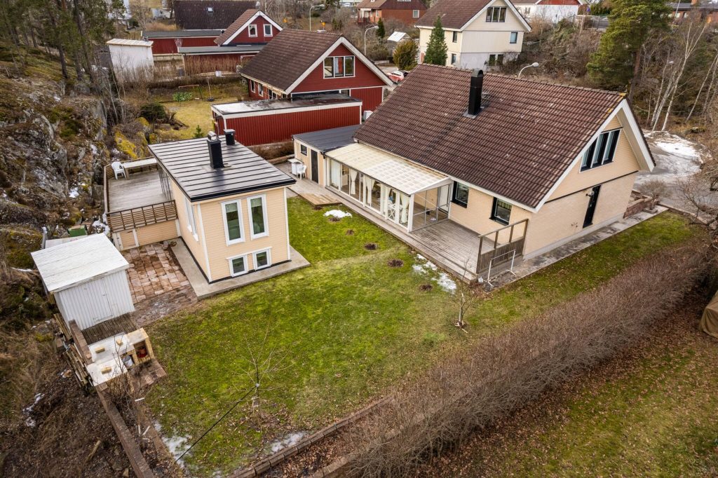 6. Tillbyggnad Attefallshus som garage Hogdalen Enskede 2048x1364